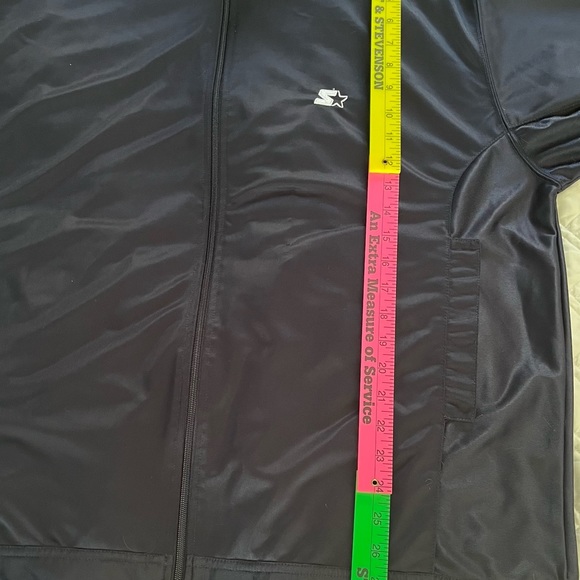 Starter Men’s Navy Track Jacket In A Size Large. - Picture 10 of 10